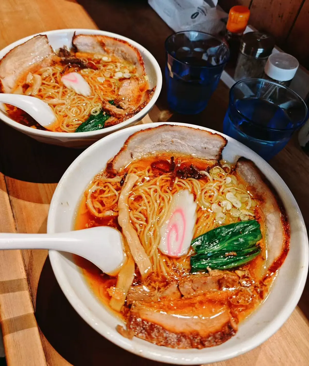日式拉面 — 富士吉田巷子里的美食。